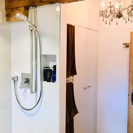 アパート Alpenchic Spycherhus By Interhome